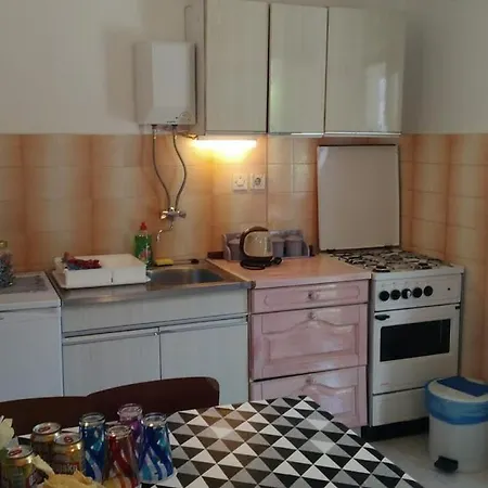 Branko Kuzmicic Apartman *